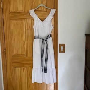 Gorgeous 100% cotton sundress with striped belt - Vineyard Vines x Target